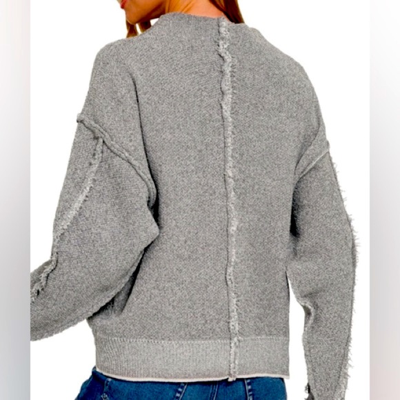 1111.LAST 1! OVERSIZED MOCK NECK RAW SEAM CHENILLE SWEATER - Picture 2 of 2